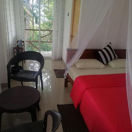 Isuru Homestay Ella Exterior foto