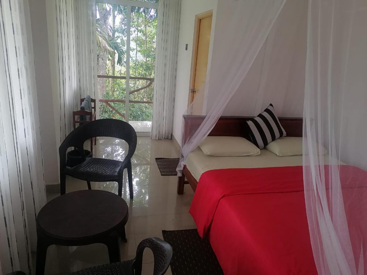 Isuru Homestay Ella Exterior foto