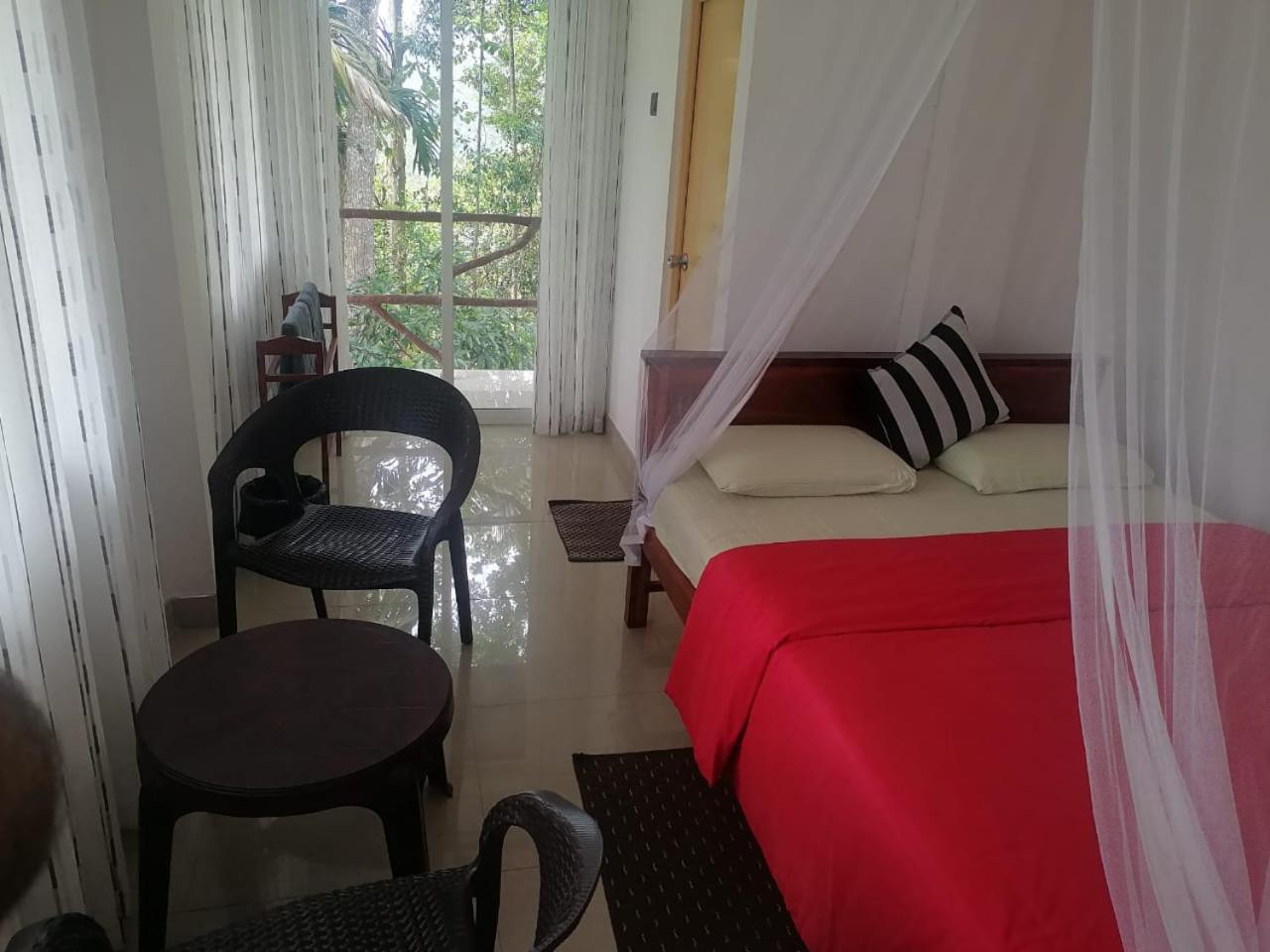 Isuru Homestay Ella Exterior foto